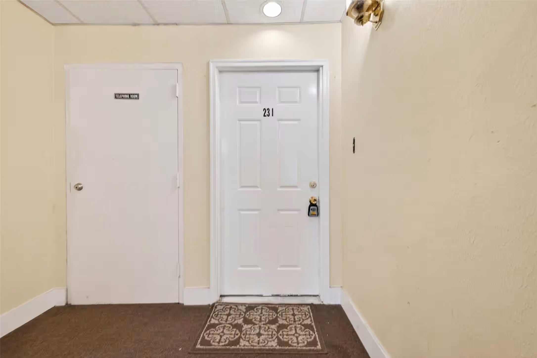Photo 3 of 2211 S Braeswood Boulevard 23I, Houston, TX