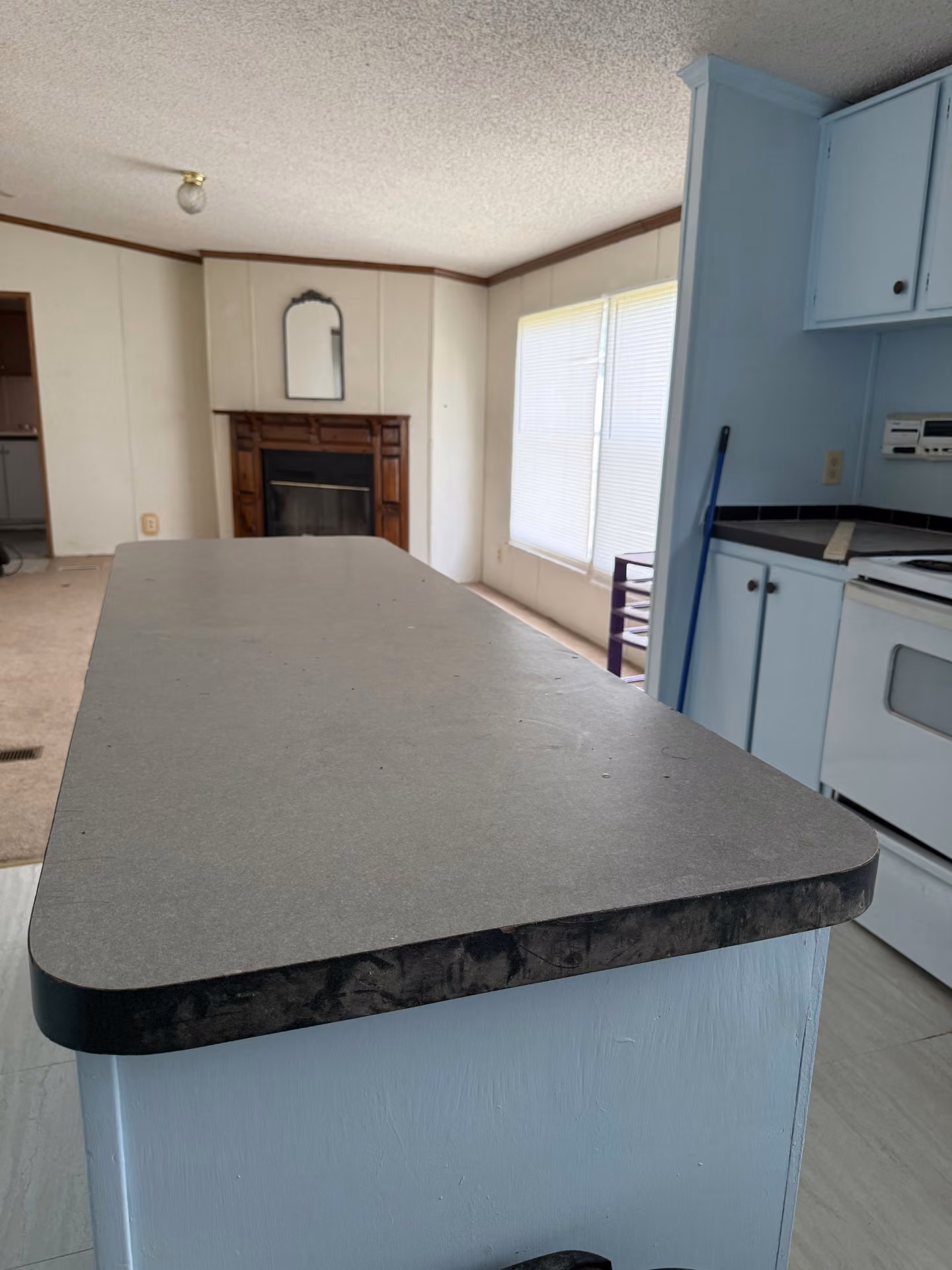 Photo 5 of 106 Courtland Court, Highlands, TX