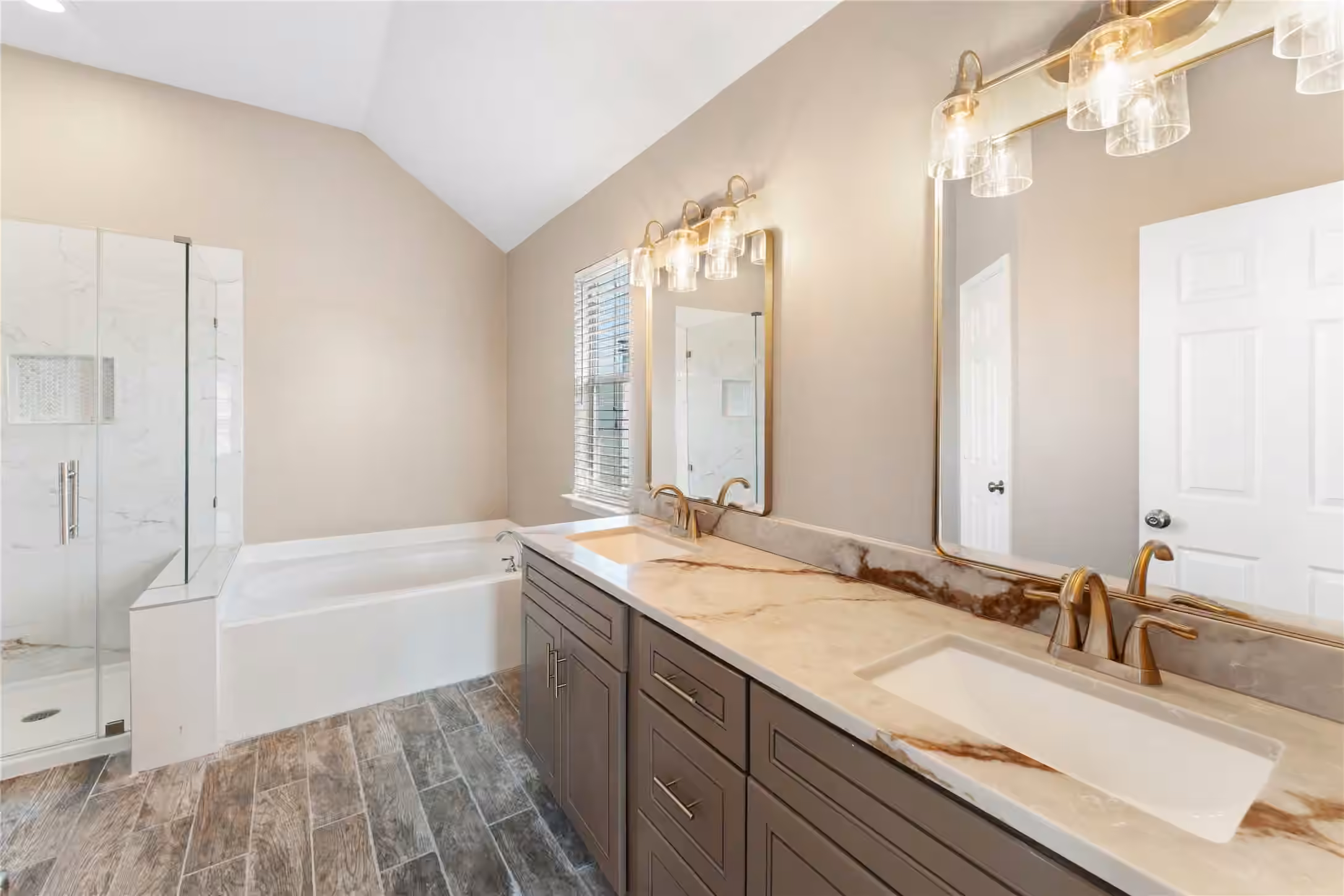 Photo 6 of 11018 Redhaven Court, Houston, TX