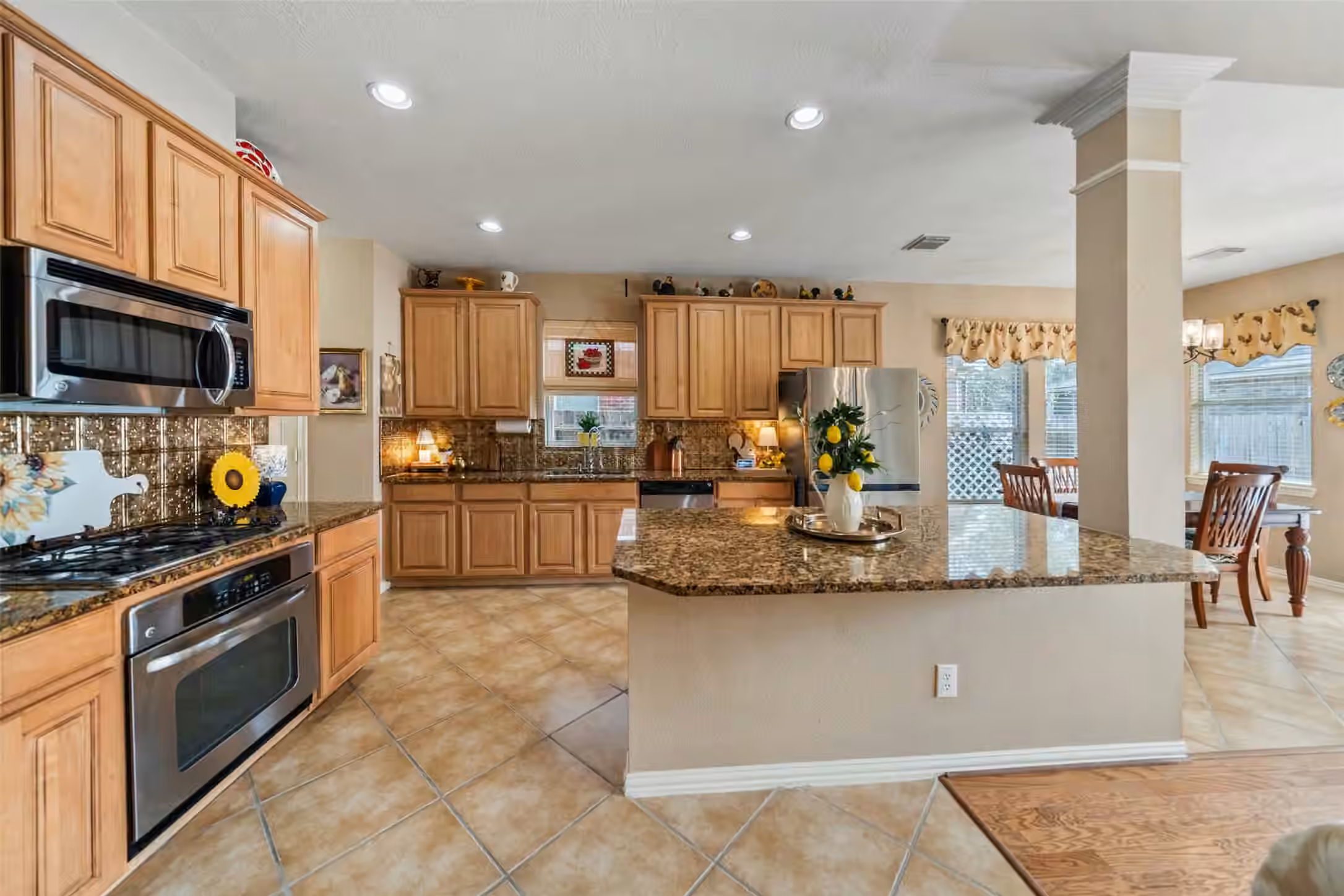 Photo 5 of 14422 Andrews Ridge Lane, Humble, TX