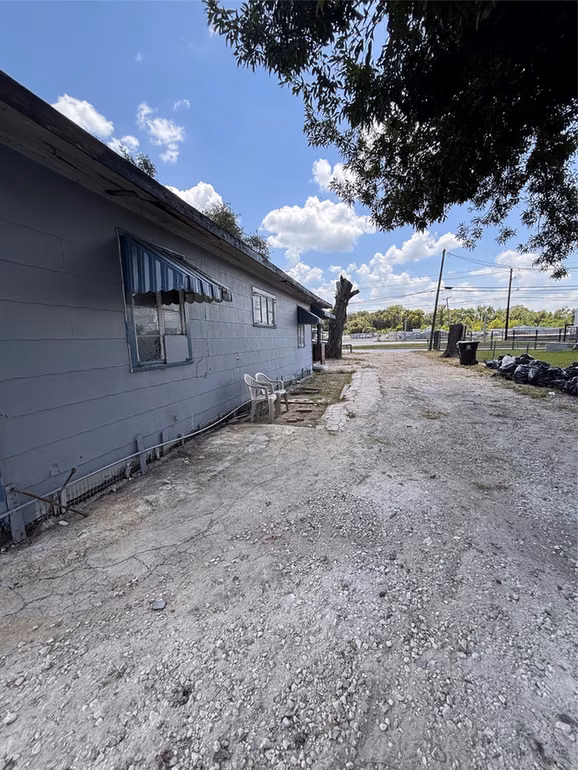 Photo 6 of 7805 Almeda Genoa Road, Houston, TX
