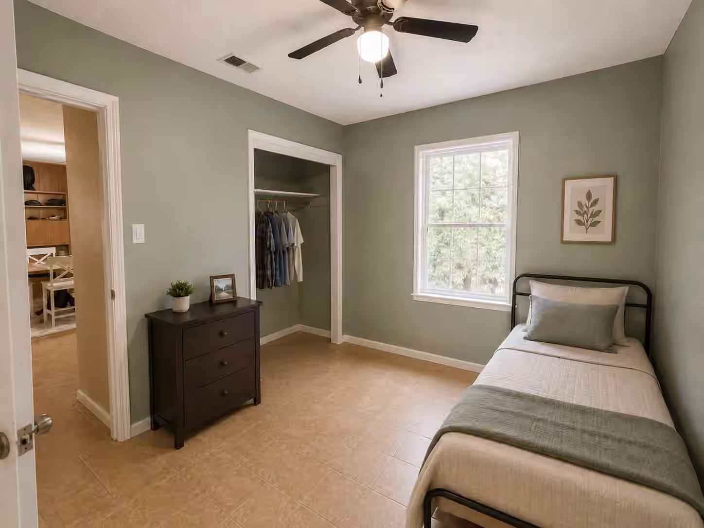 Photo 2 of 1101 Southampton Dr, Angleton, TX