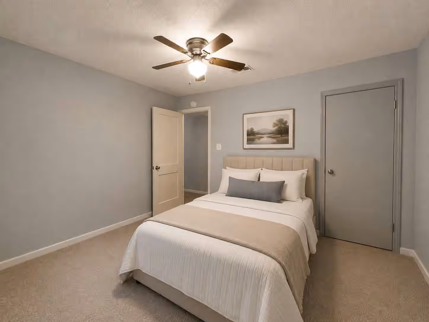 Photo 4 of 1101 Southampton Dr, Angleton, TX