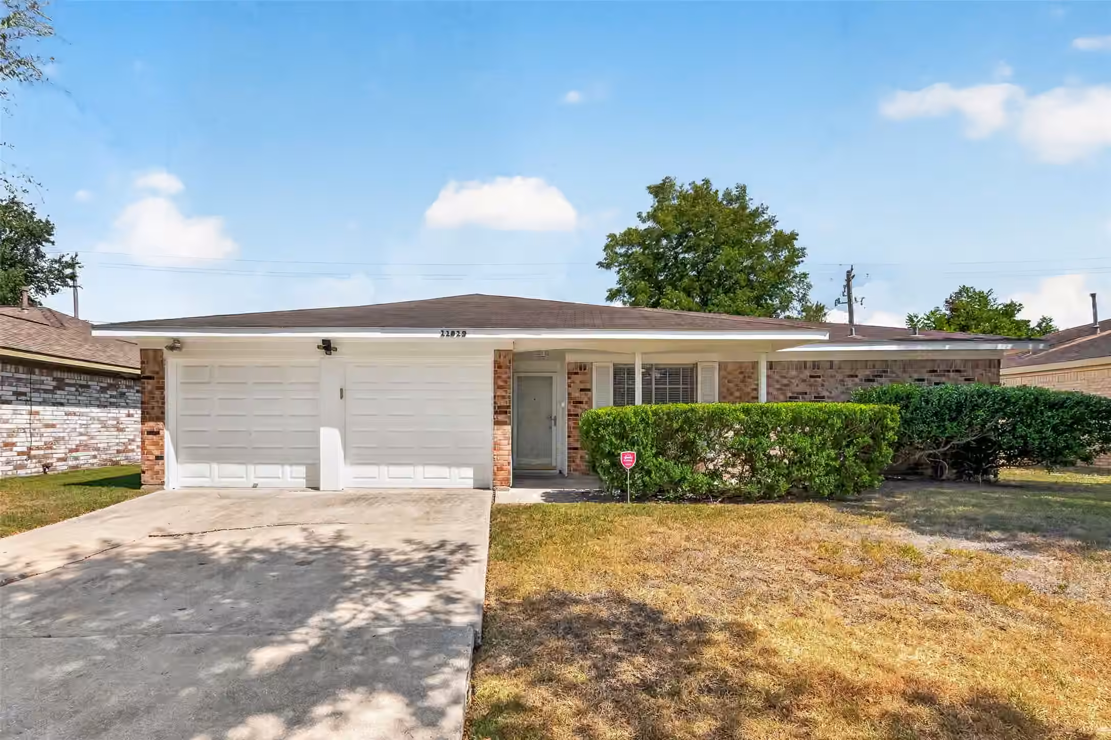 Photo of 11819 S Evelyn Circle, Houston, TX 77071