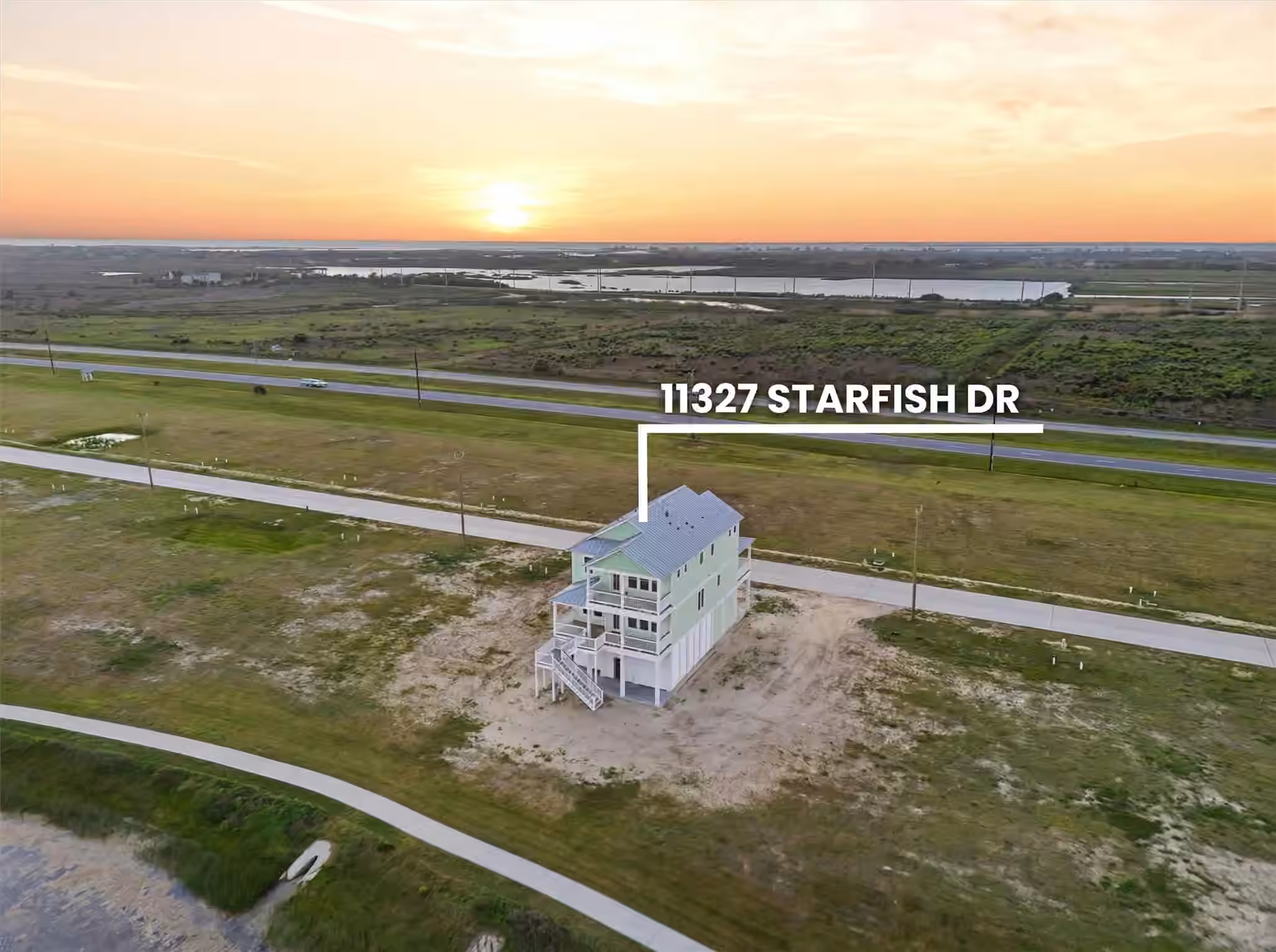 Photo 7 of 11327 Starfish Drive, Galveston, TX