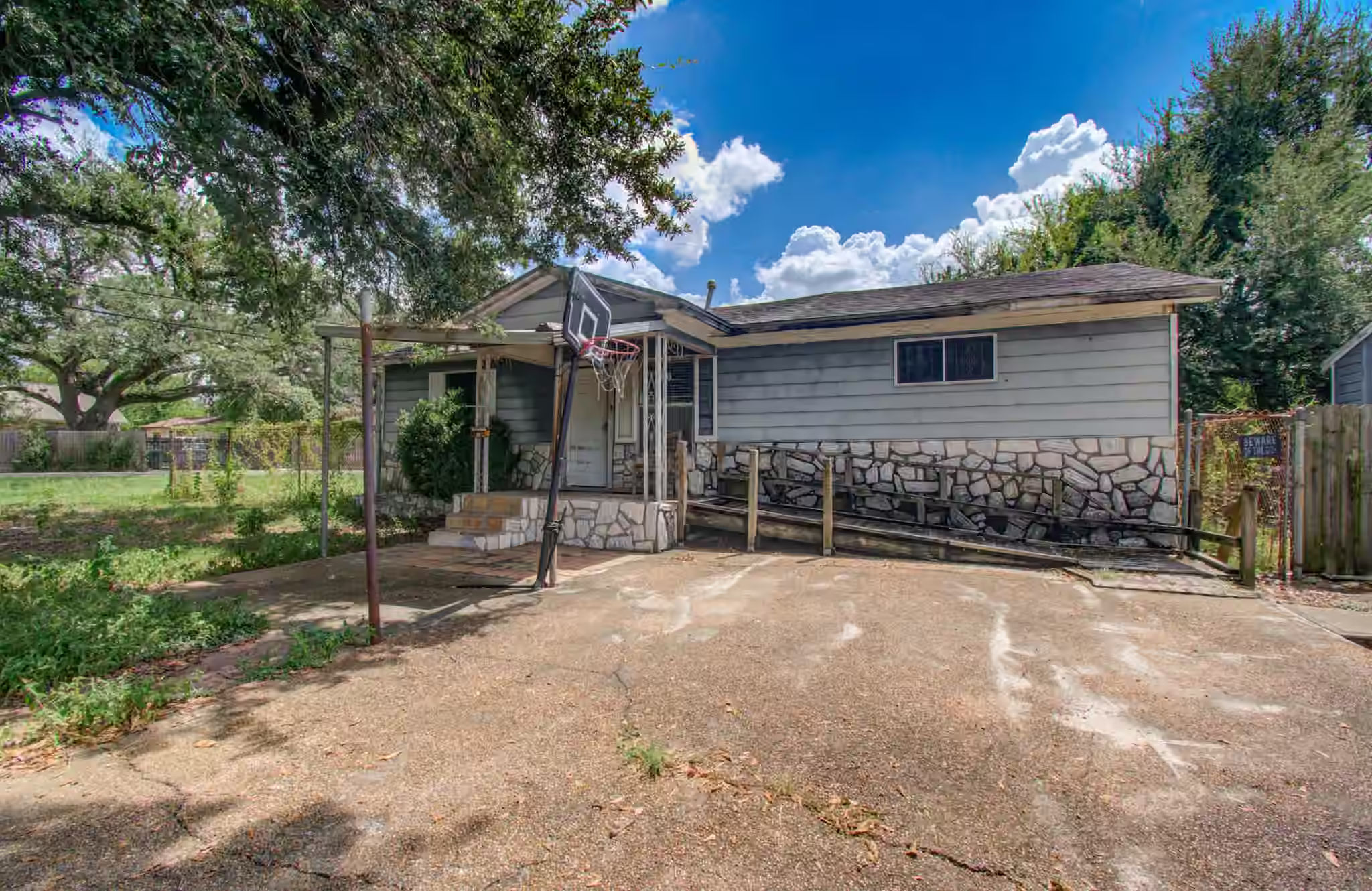 Photo 3 of 162 Calloway Street, Houston, TX