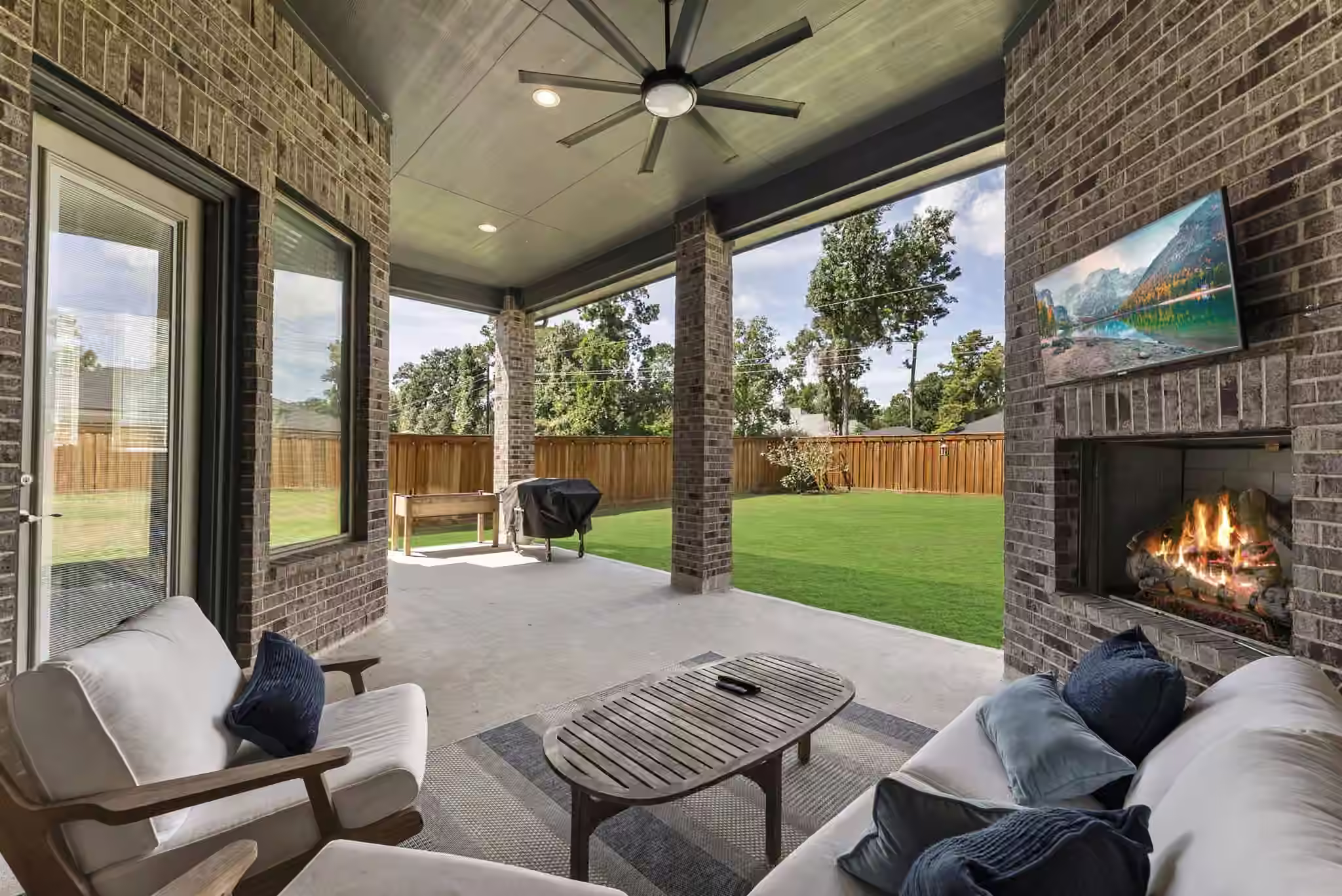 Photo 6 of 4514 Silver Moon Drive, Spring, TX