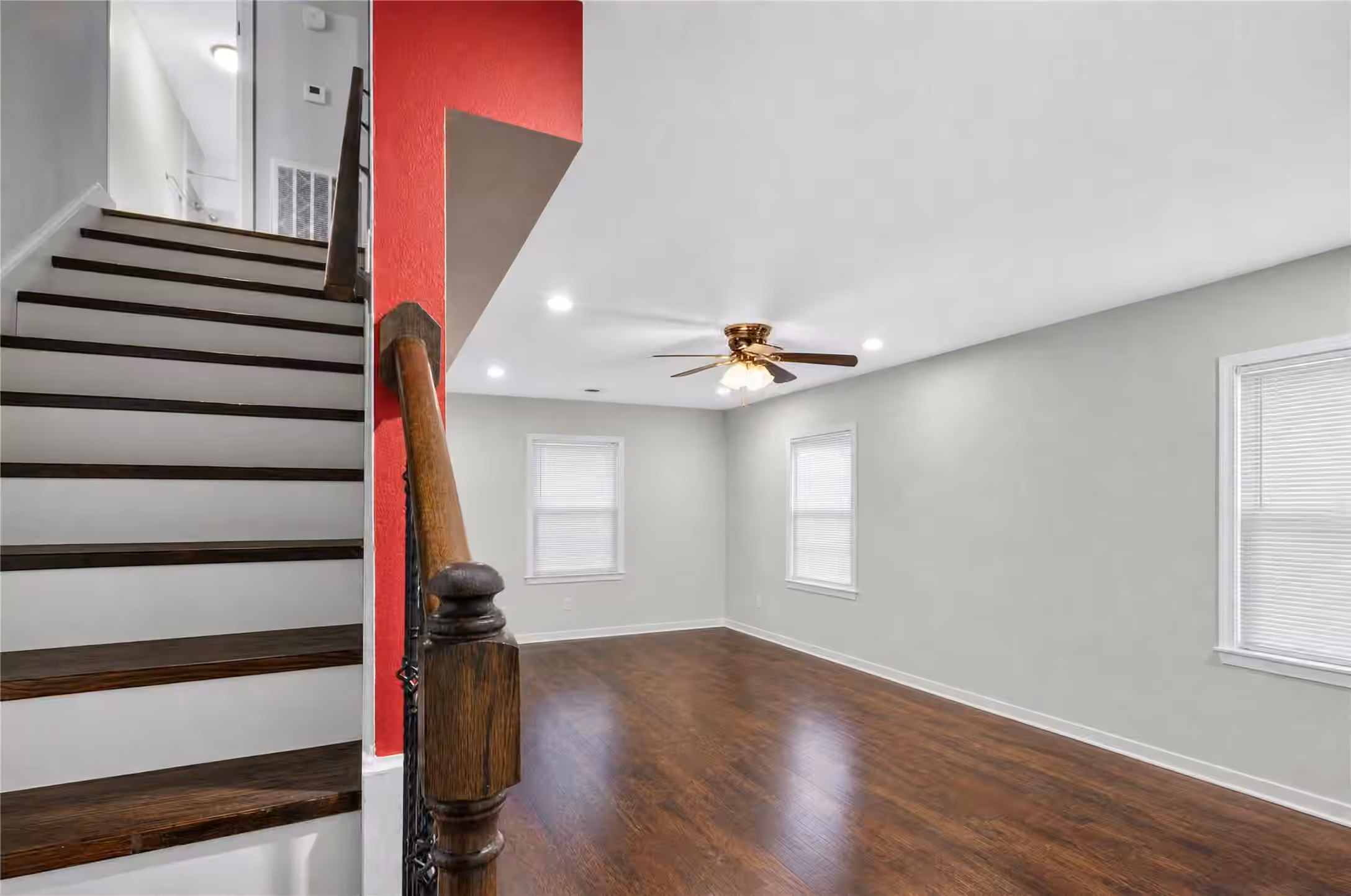 Photo 3 of 6615 Beldart Street, Houston, TX