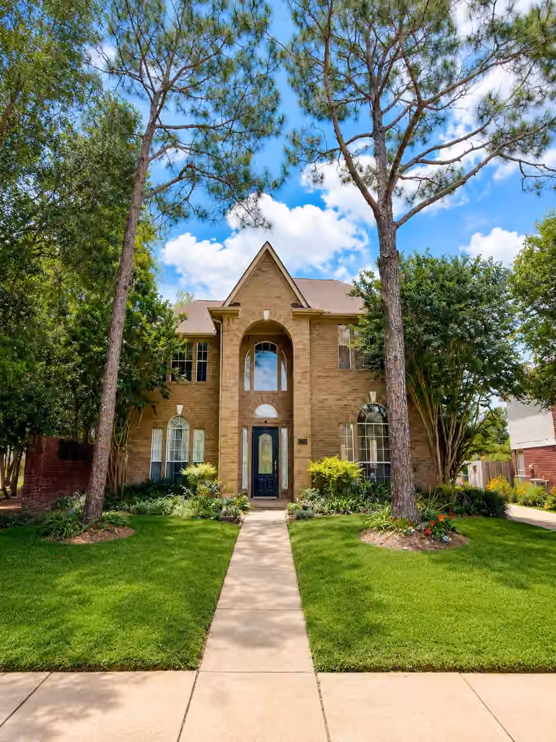 Photo of 13538 Shadow Falls Court, Houston, TX 77059