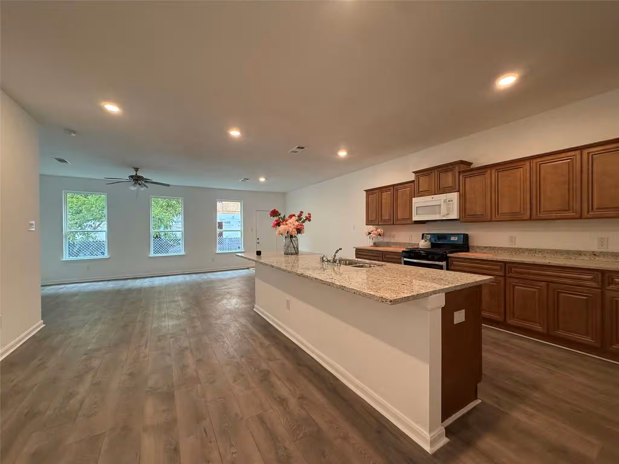 Photo 5 of 11202 Beverley Park Street, Sugar Land, TX