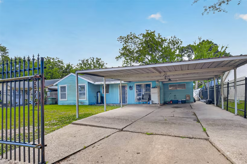 Photo 6 of 919 Christine Street, Houston, TX