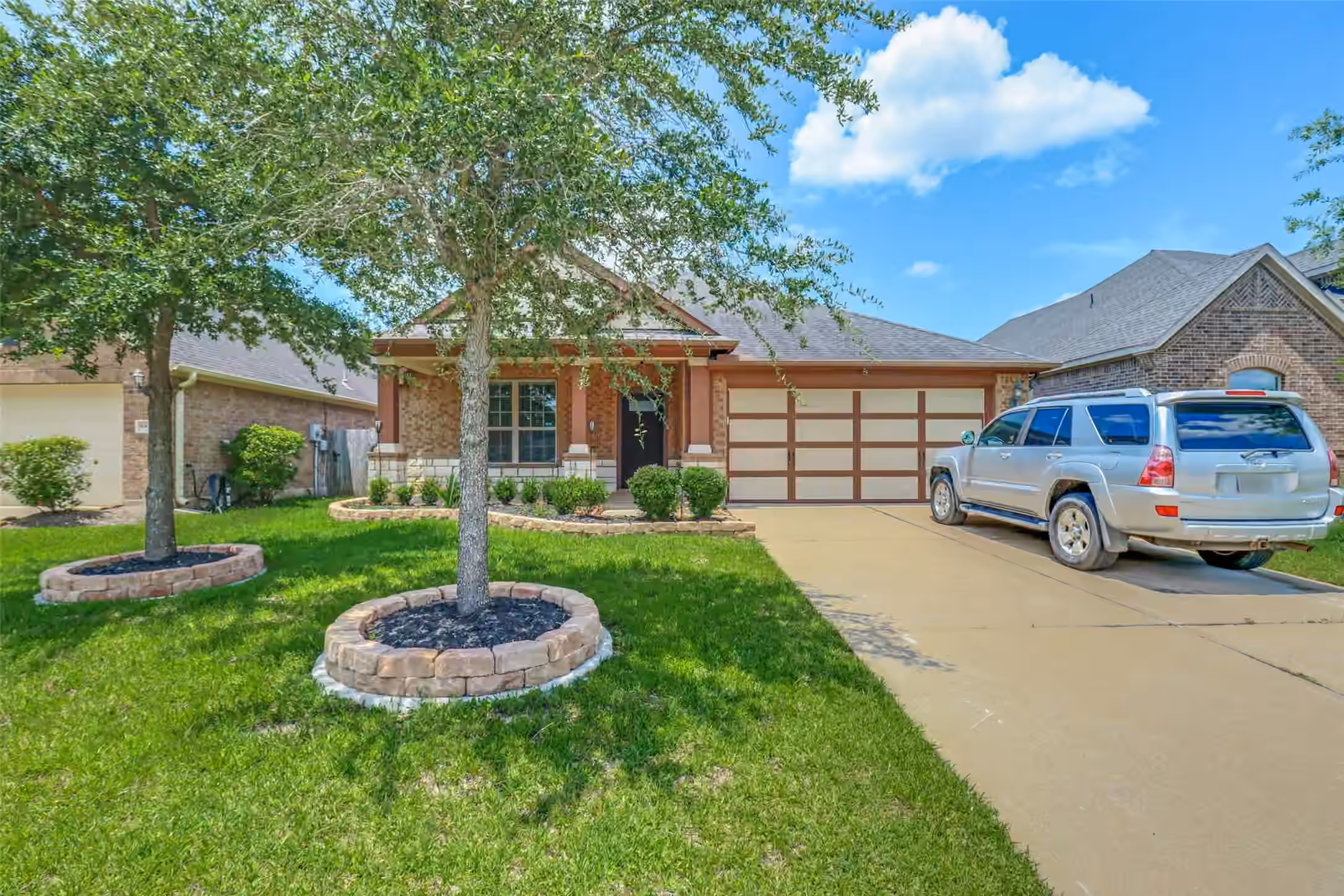 Photo 3 of 8810 Houston Falls Lane, Richmond, TX