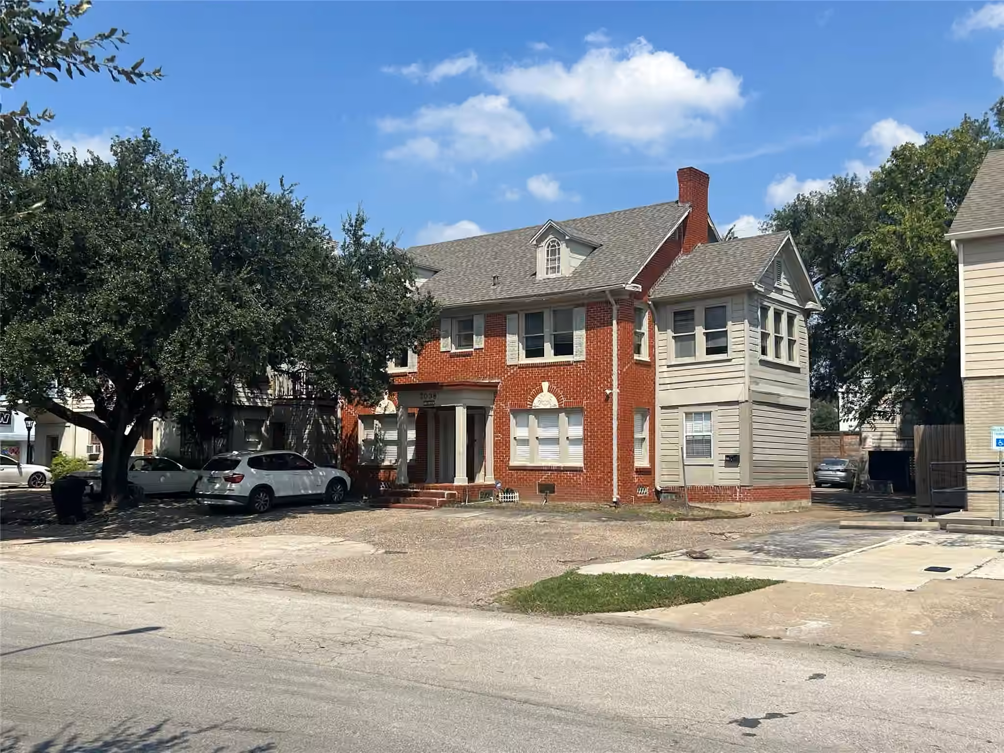 Photo of 2038 Lexington Street, Houston, TX 77098