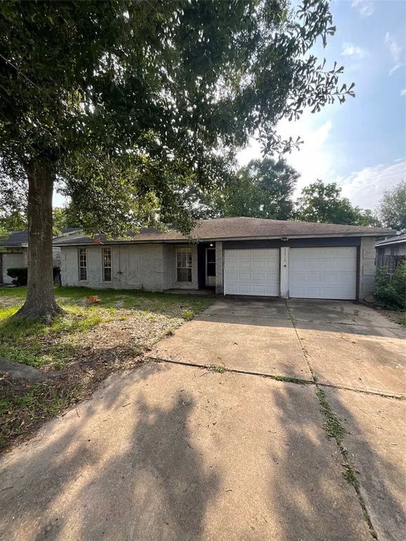 Photo of 11710 Chadbrook Lane, Houston, TX 77099