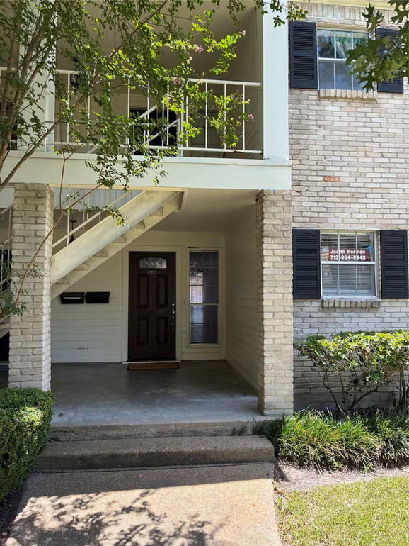 Photo of 13026 Trail Hollow Drive 3026, Houston, TX 77079