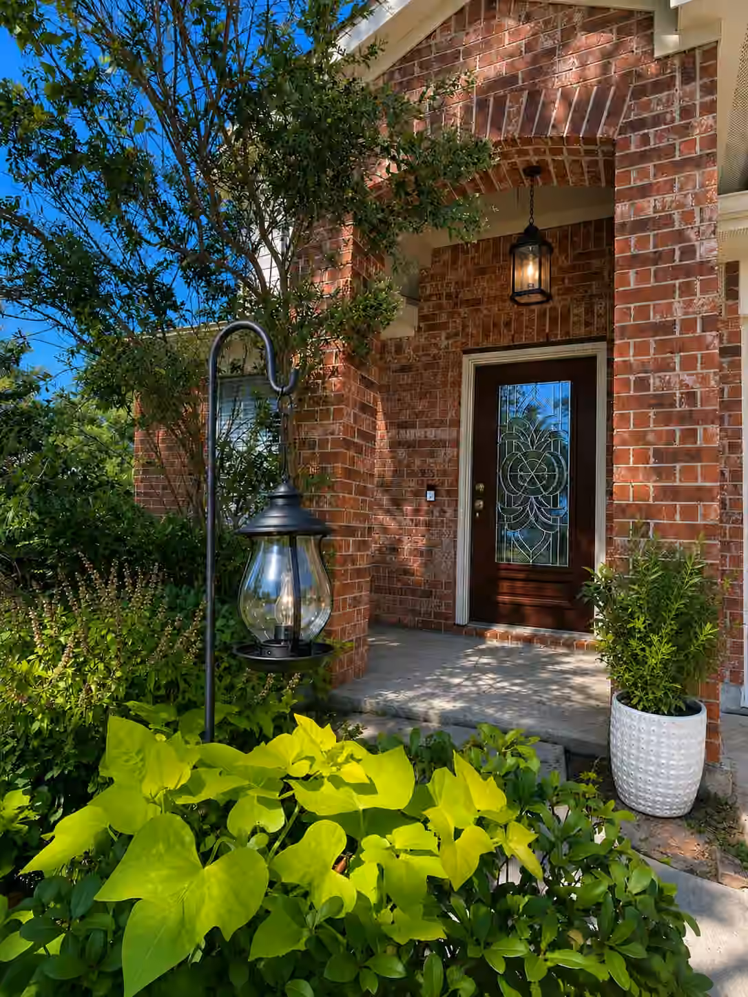 Photo 2 of 9130 Ferndale View Drive, Houston, TX
