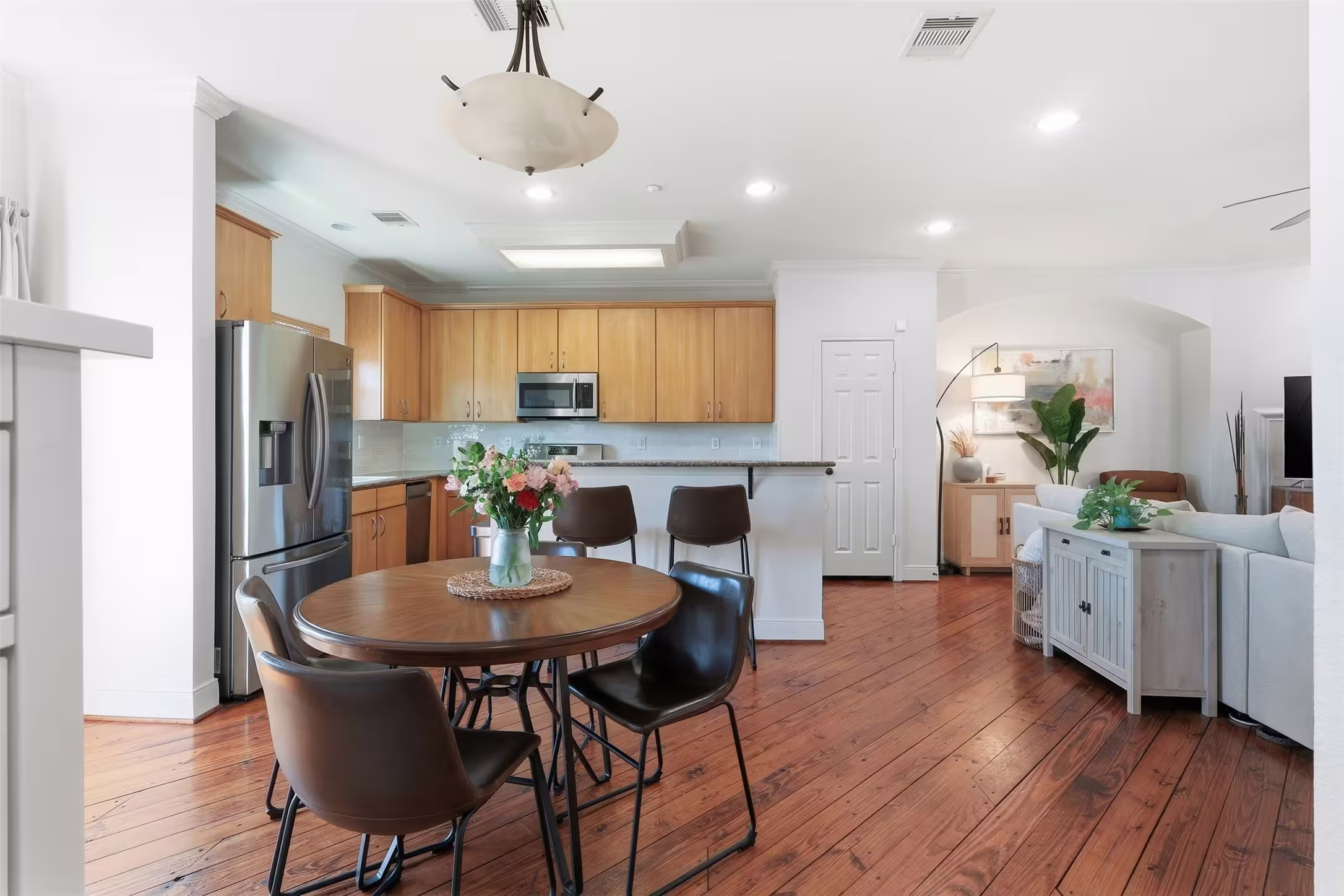 Photo 3 of 2424 Navigation Boulevard D, Houston, TX
