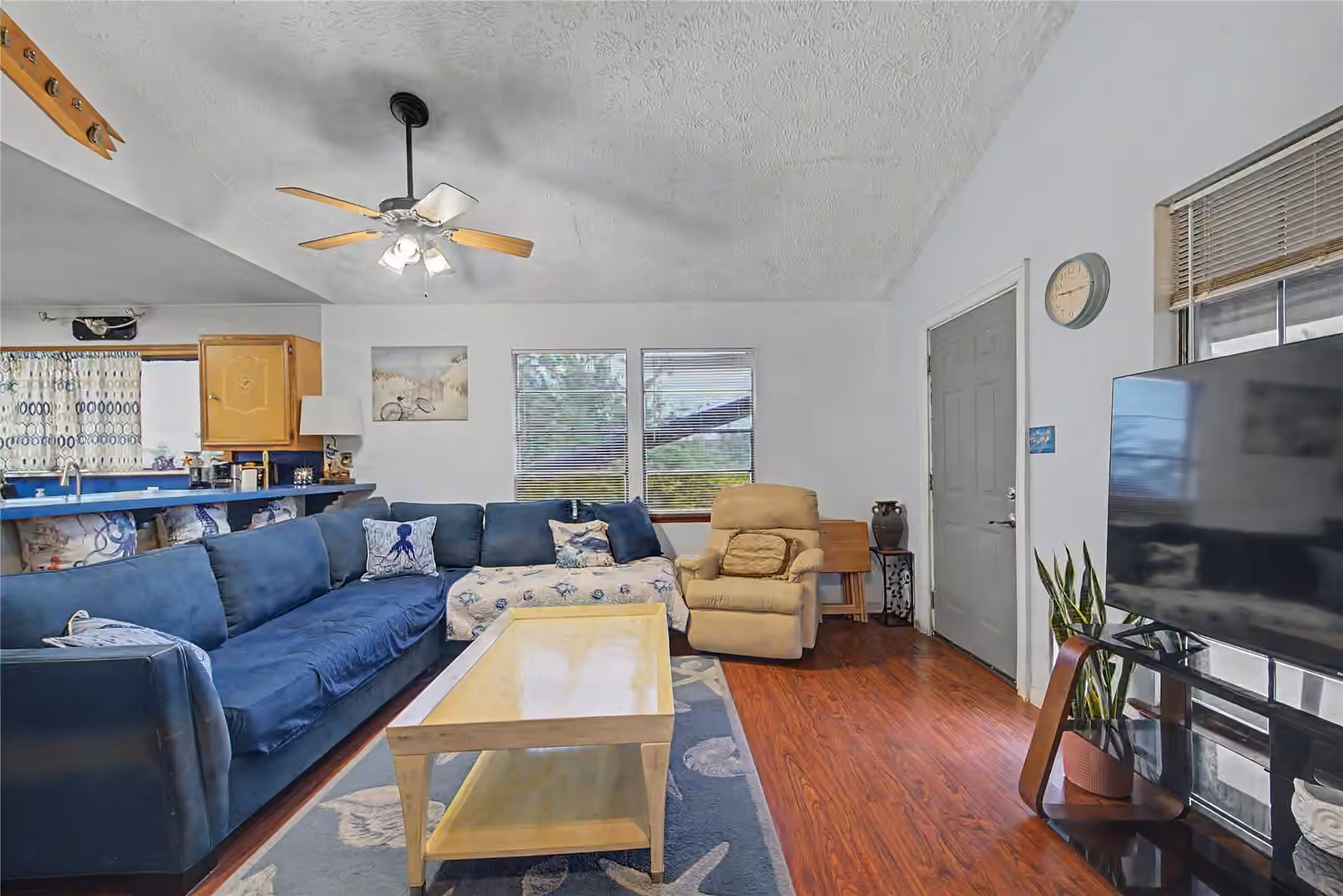 Photo 6 of 1019 Sunset Drive, San Leon, TX