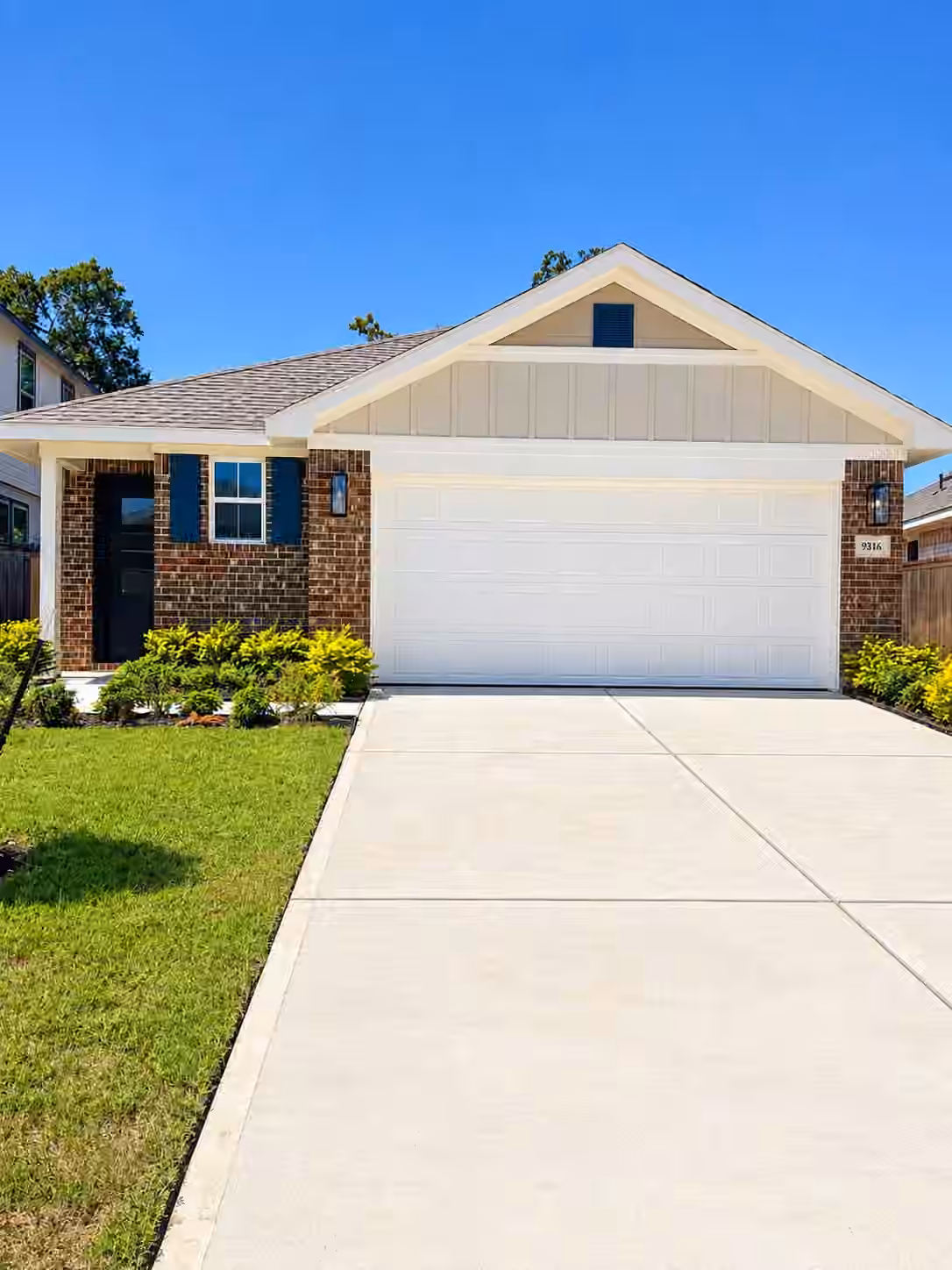 Photo of 9316 HARD ROCK Road, Conroe, TX