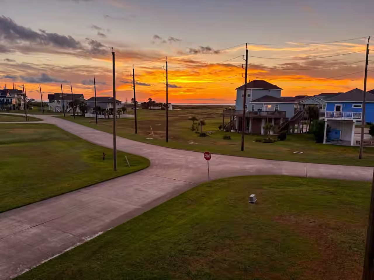 Photo 3 of 25011 Sausalito Drive, Galveston, TX