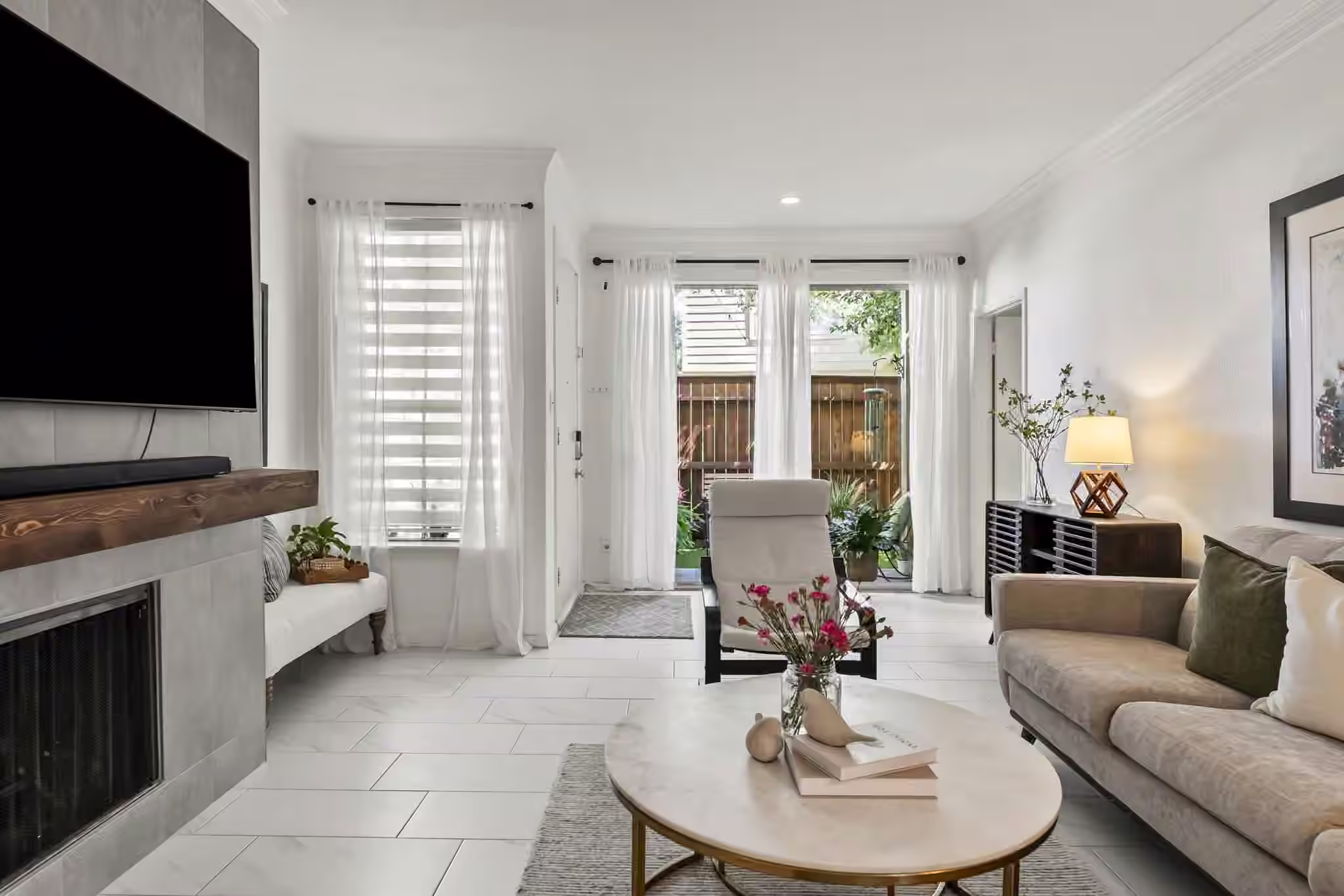 Photo 7 of 2100 Tanglewilde Street 141, Houston, TX