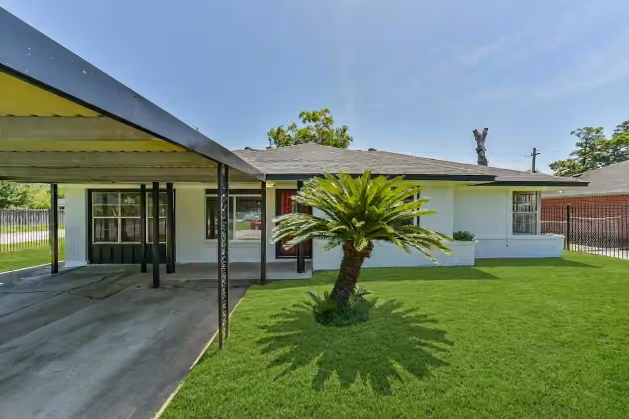 Photo 2 of 10434 Rockaway Drive, Houston, TX