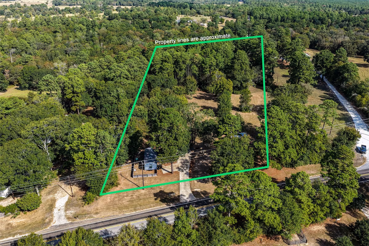 Photo of 1376 Fm 1791 Road, Huntsville, TX 77340