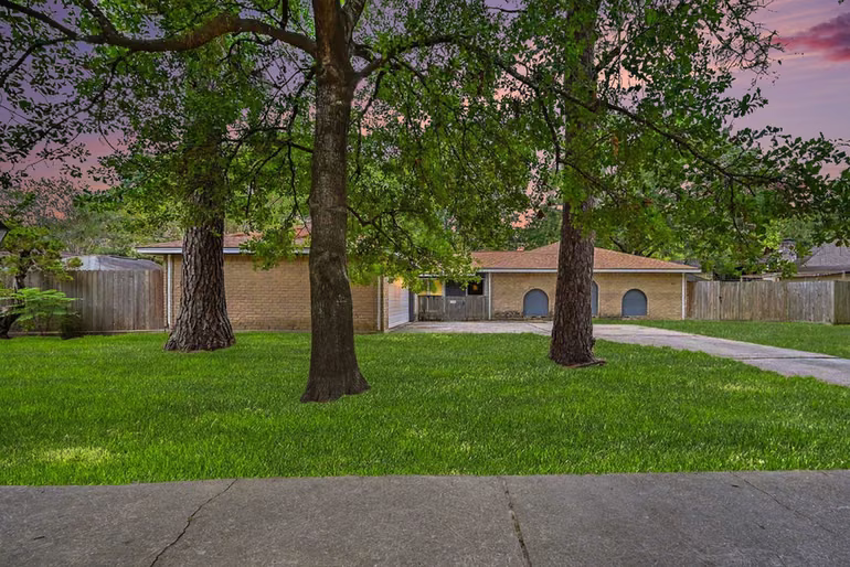 Photo of 11507 Chetman Drive, Houston, TX 77065