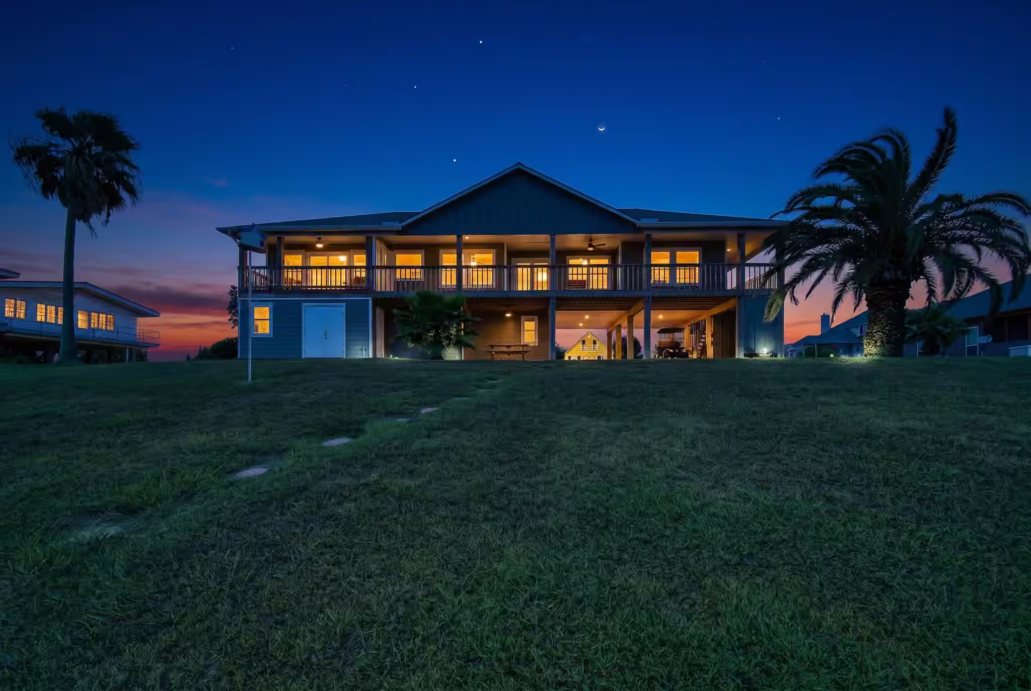 Photo 2 of 1440 W Bayshore Drive, Palacios, TX