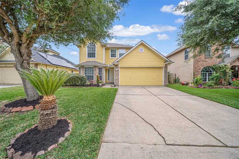 Photo of 2224 Shady Pine Dr, Conroe, TX 77301