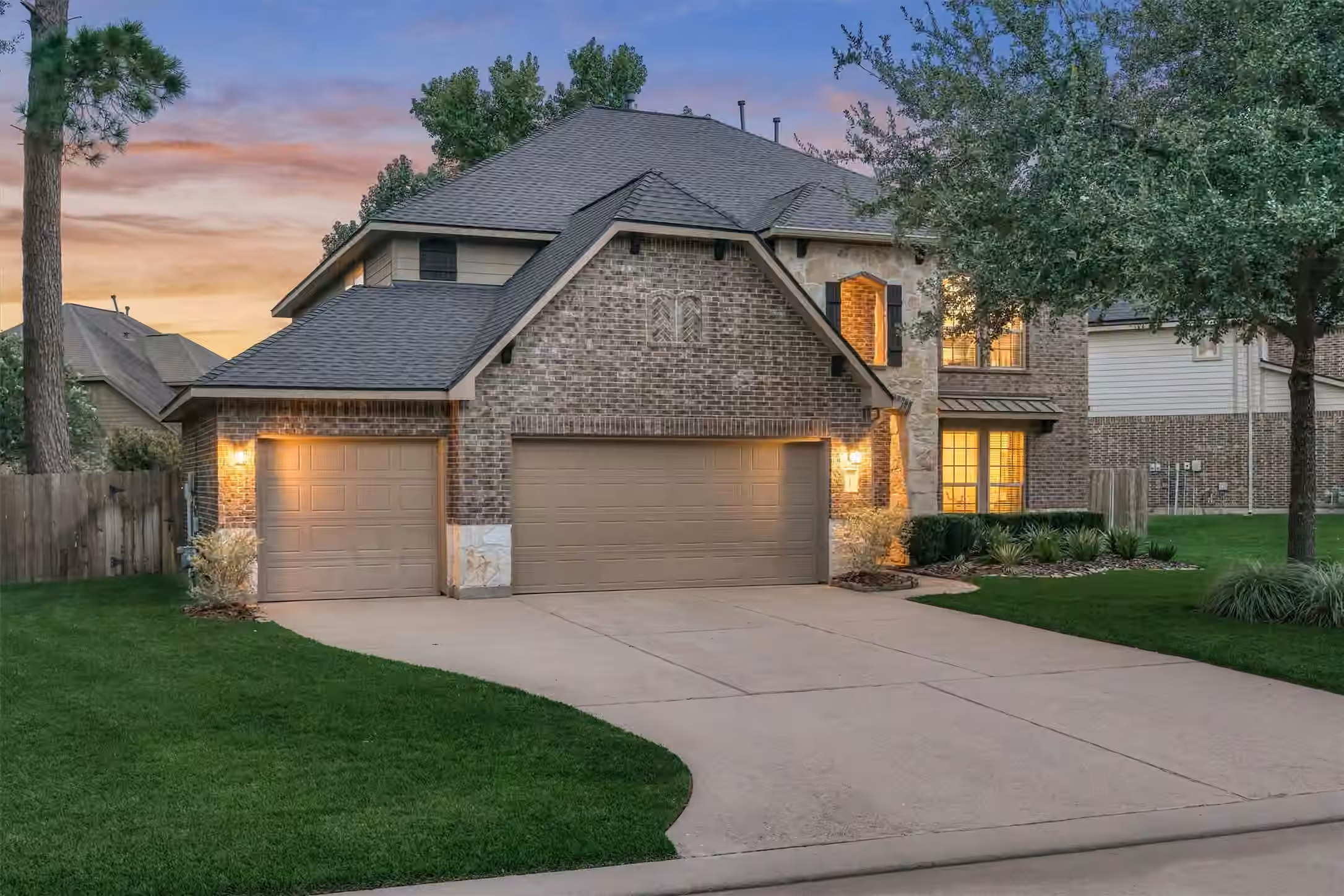 Photo 6 of 137 Jaxxon Pointe Drive, Montgomery, TX