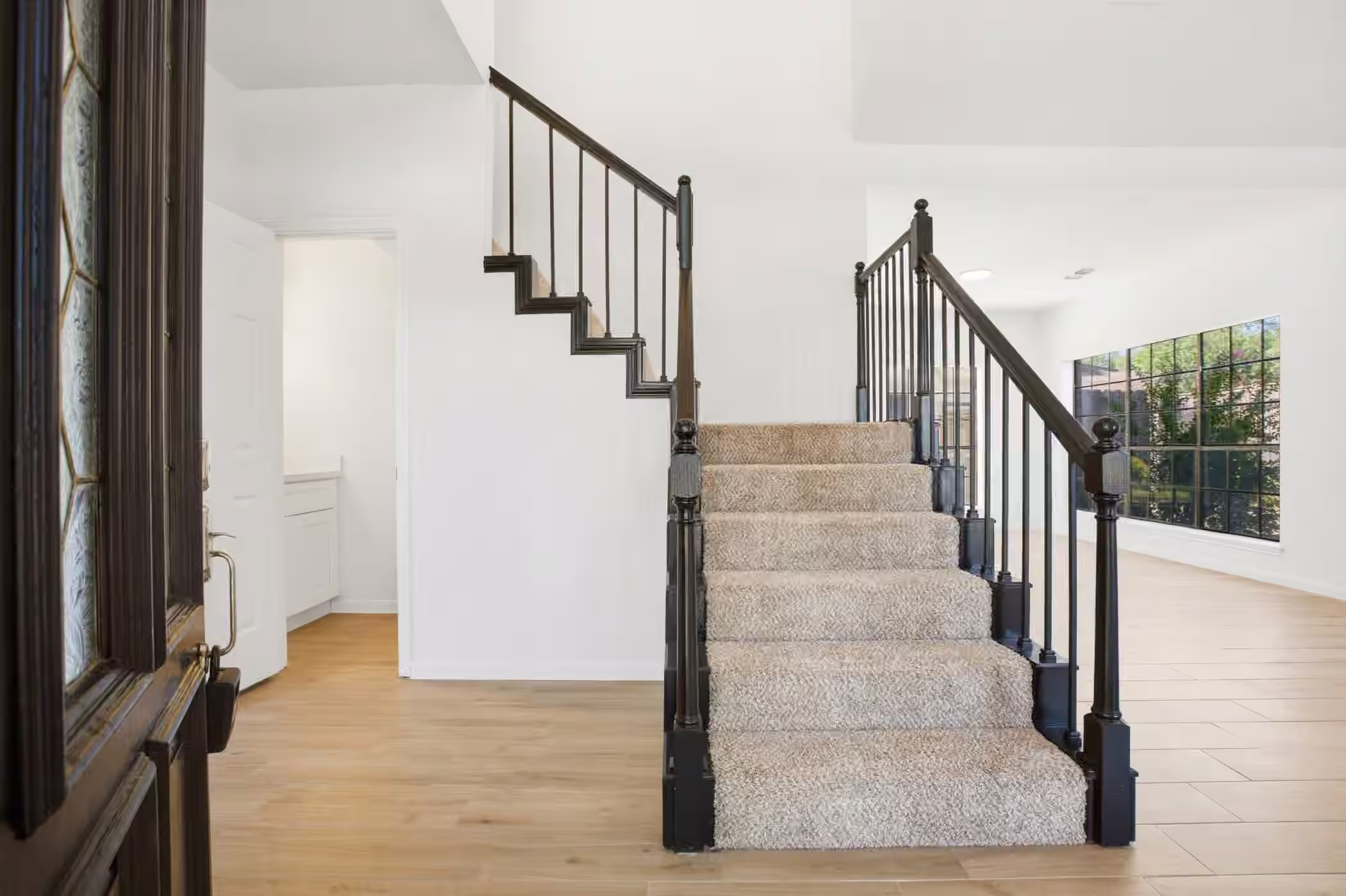 Photo 2 of 18319 Oakhampton Drive, Houston, TX