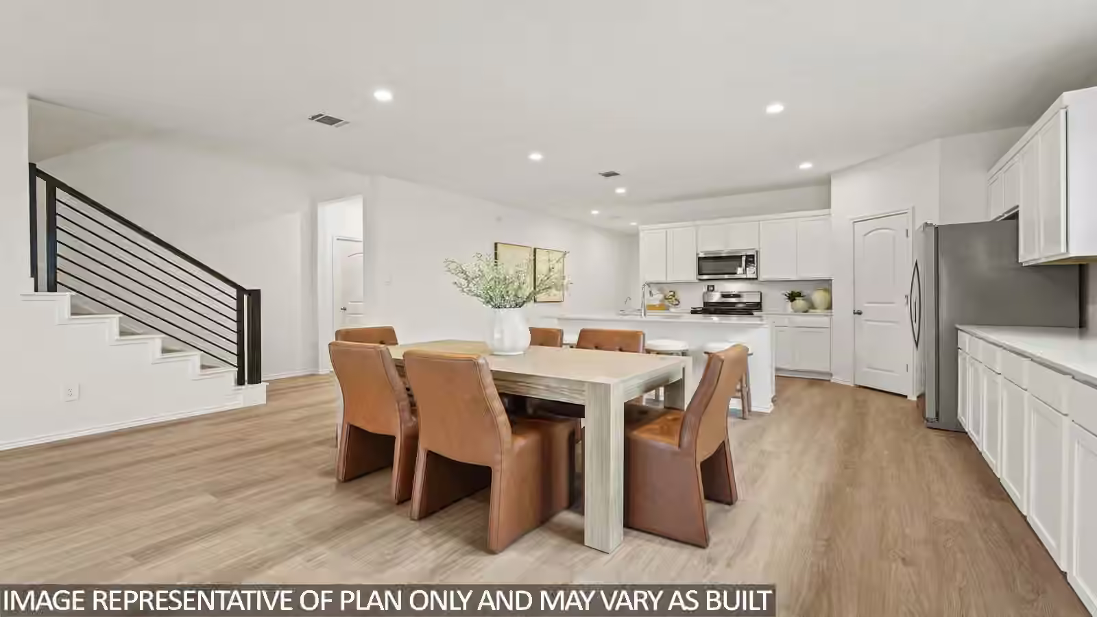 Photo 5 of 635 Bronze Wolf Court, Conroe, TX