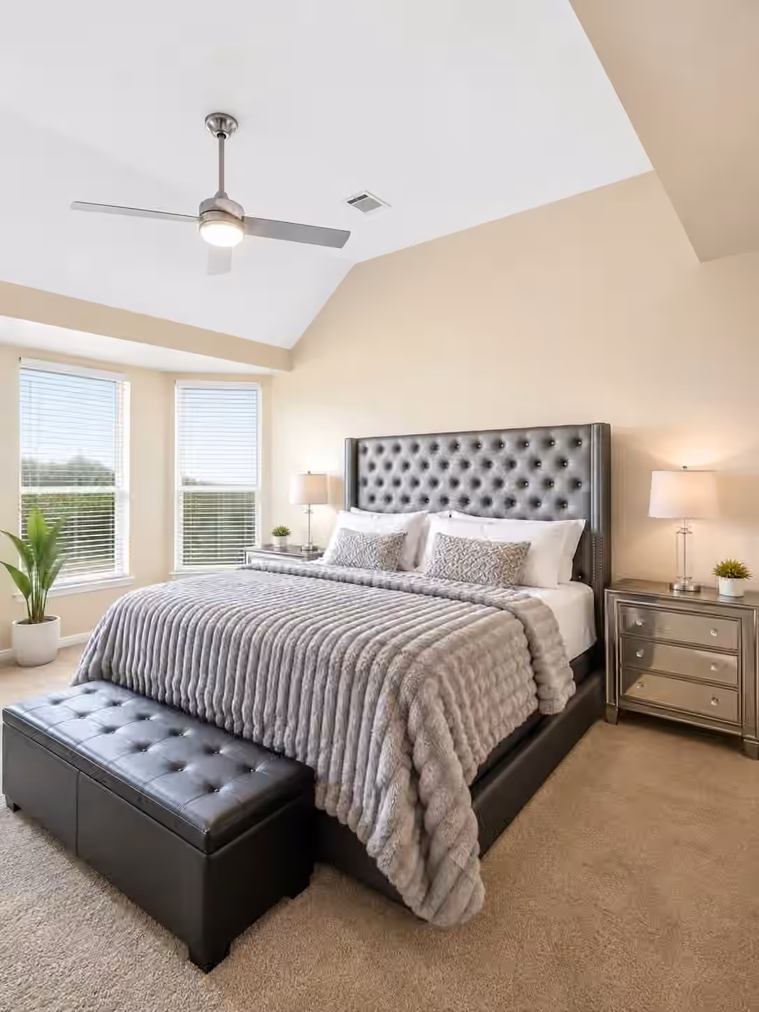 Photo 2 of 16542 Oat Mill Drive, Houston, TX