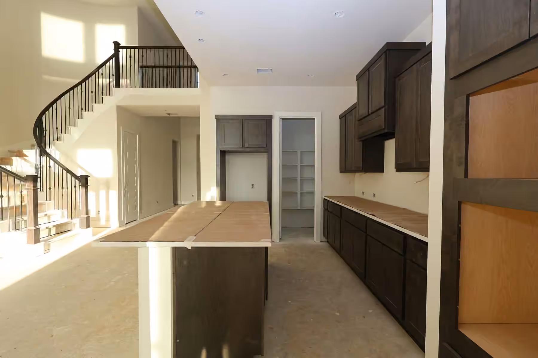 Photo 2 of 22410 Topaz Harbor Lane, Tomball, TX
