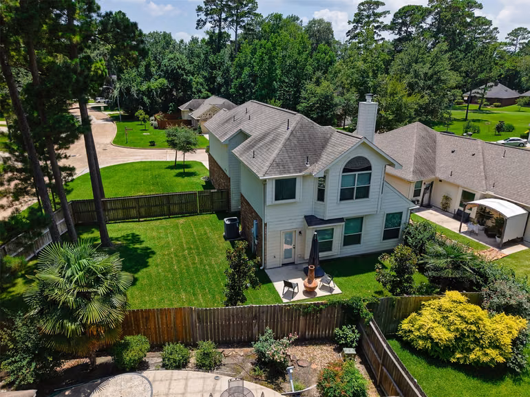 Photo 4 of 13302 Boca Raton Circle, Montgomery, TX