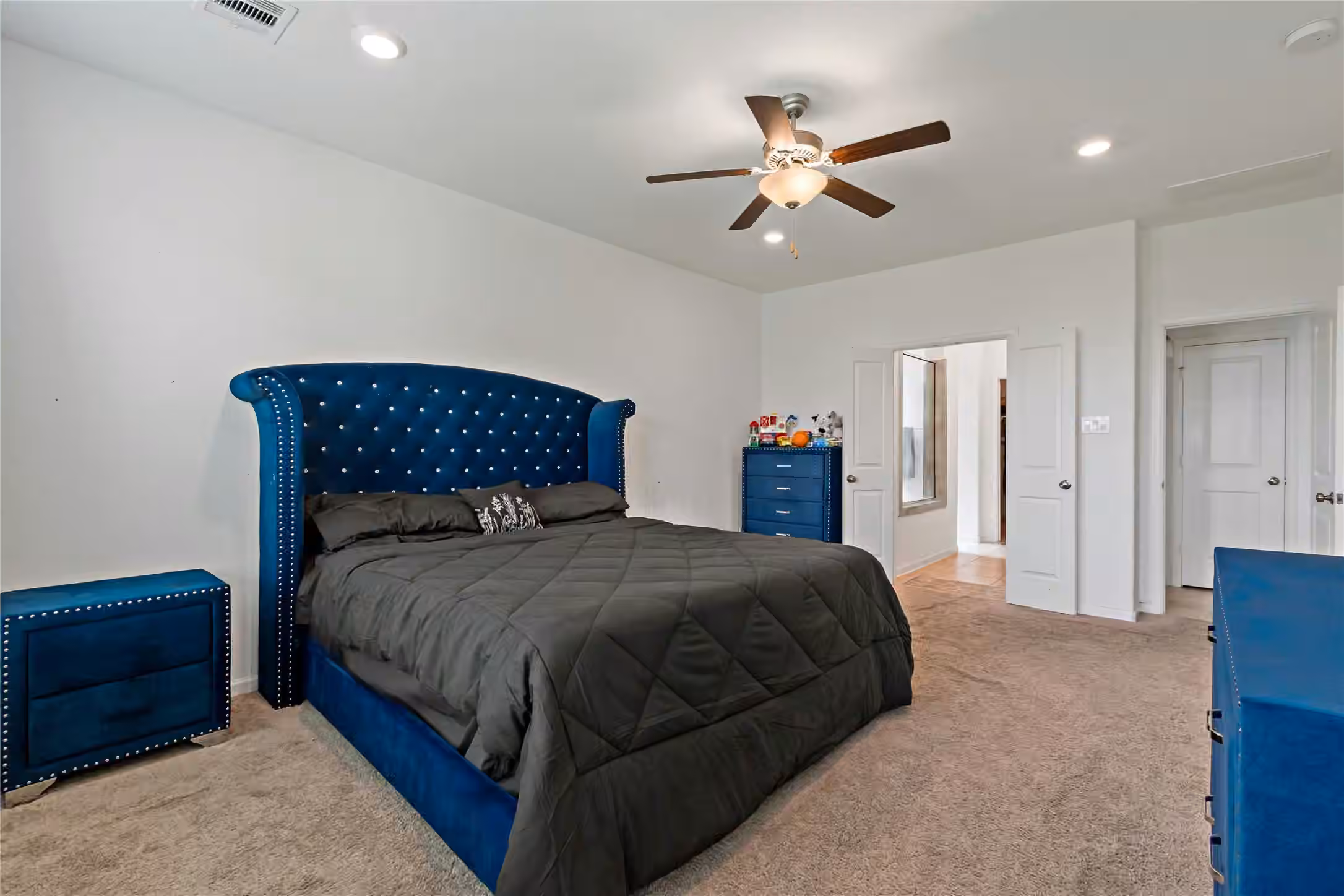 Photo 4 of 14010 Hartford Heights Way, Rosharon, TX