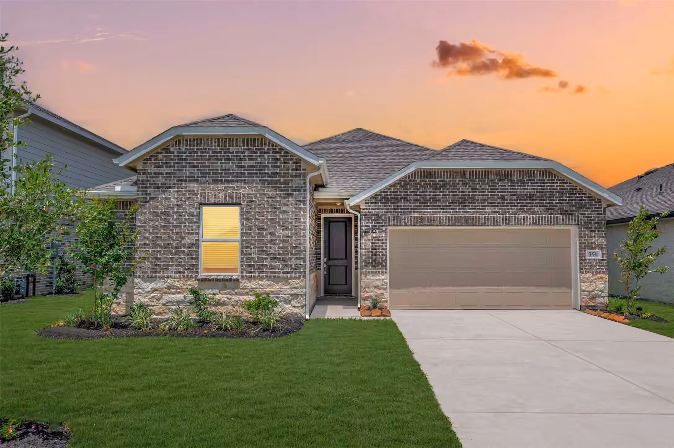 Photo of 351 West Rose Marie Lane, Montgomery, TX 77356