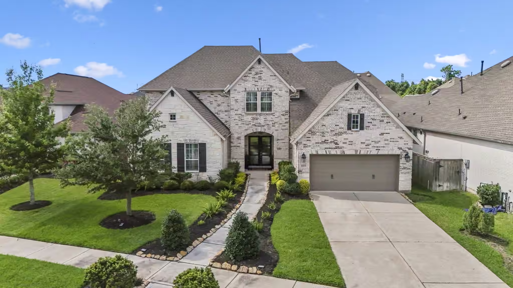 Photo of 10615 Parkwood Court, Missouri City, TX