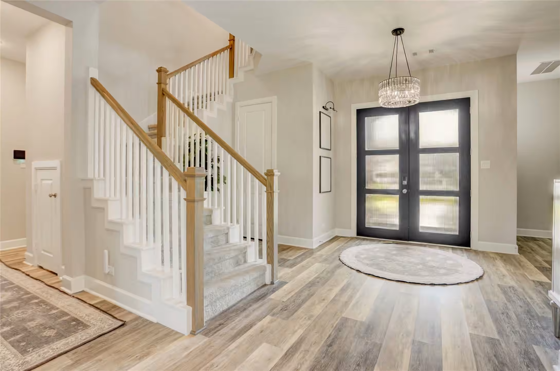 Photo 5 of 10615 Parkwood Court, Missouri City, TX