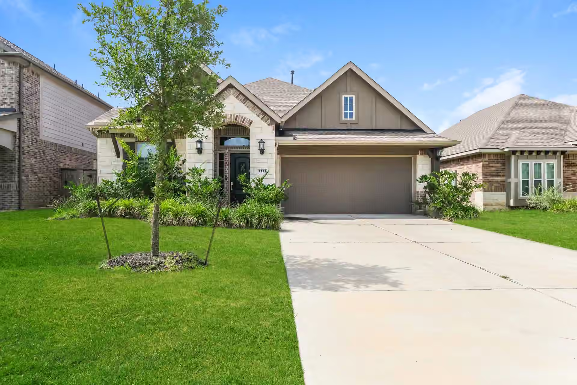 Photo of 3332 Rolling View Court, Conroe, TX