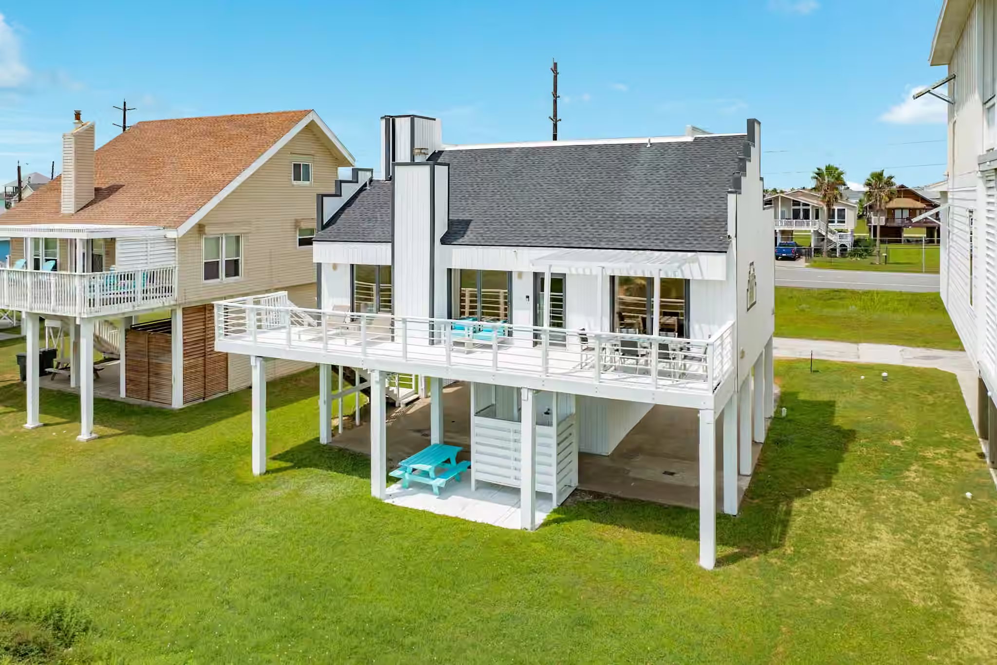 Photo 3 of 22002 Kennedy Drive, Galveston, TX