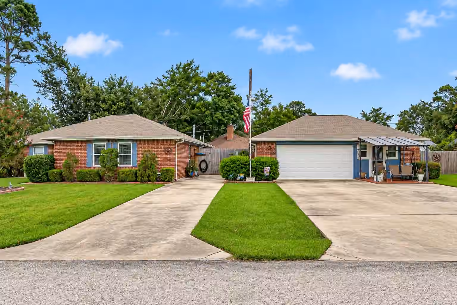 Photo 2 of 18314 & 18310 Crosswinds Way, Crosby, TX