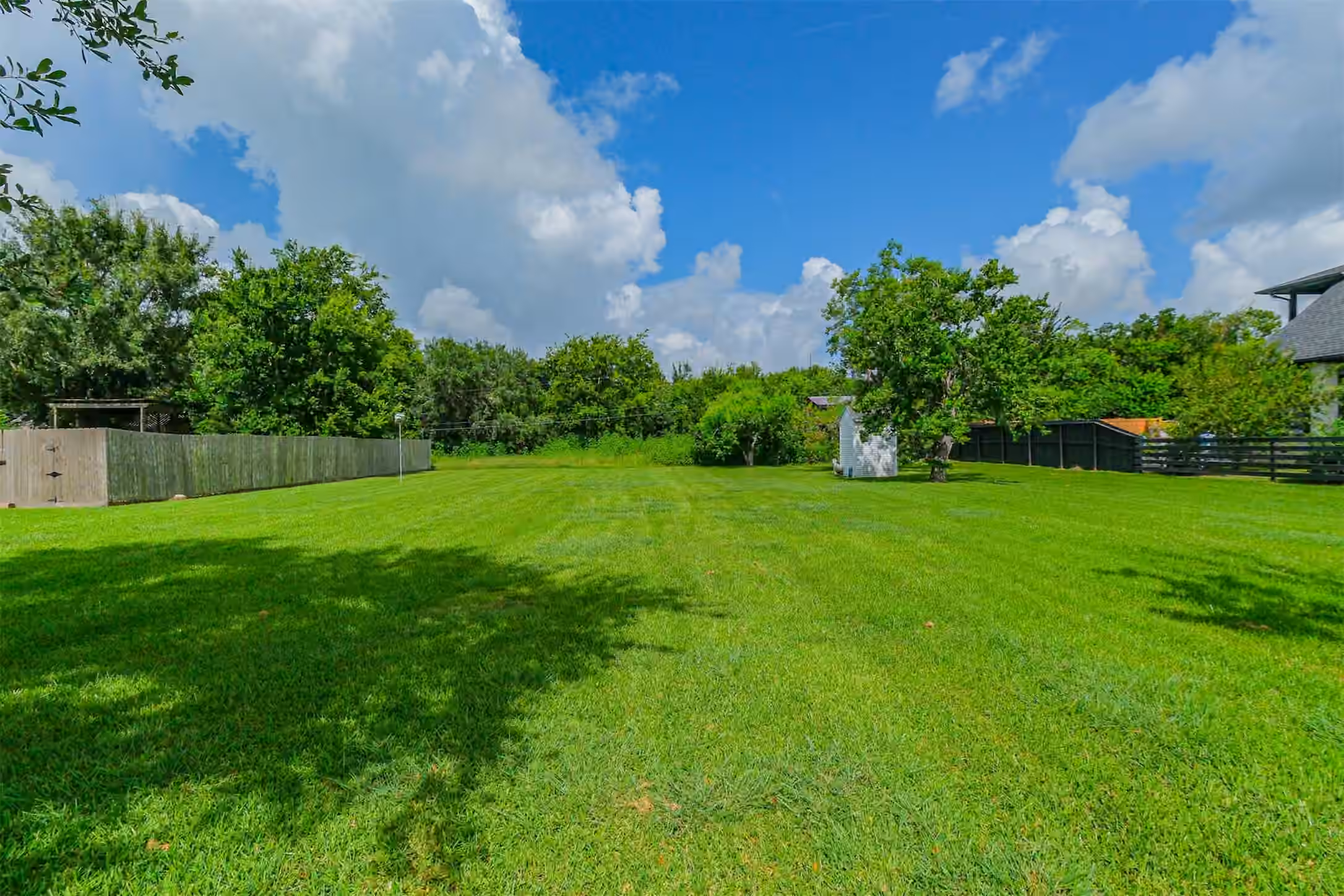 Photo 2 of 3524 Charles Avenue, Pearland, TX