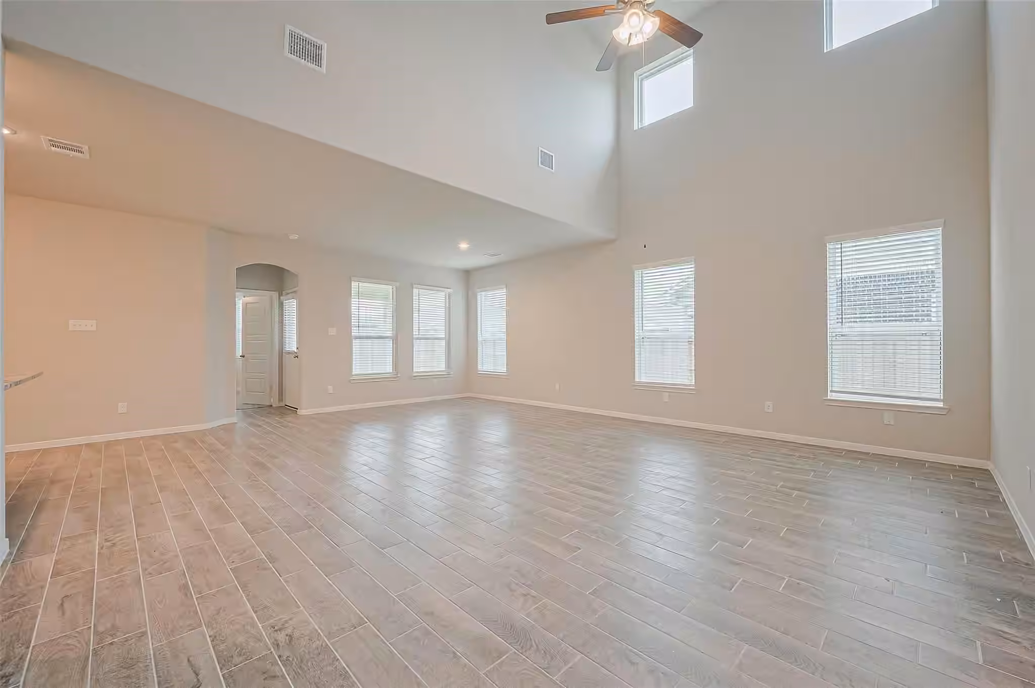 Photo 7 of 5122 Sedona Creek Dr, Katy, TX