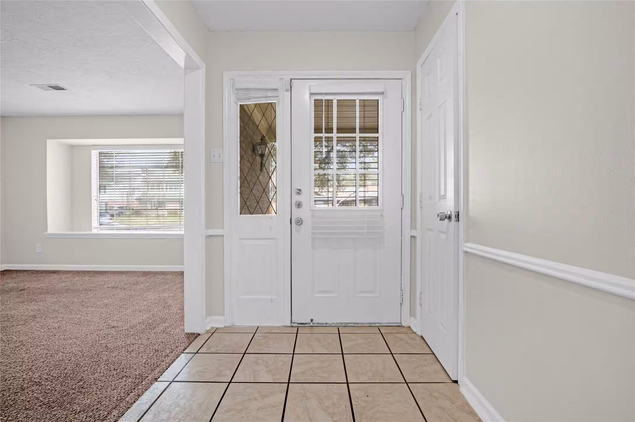 Photo 4 of 18230 Caprice Lane, Houston, TX