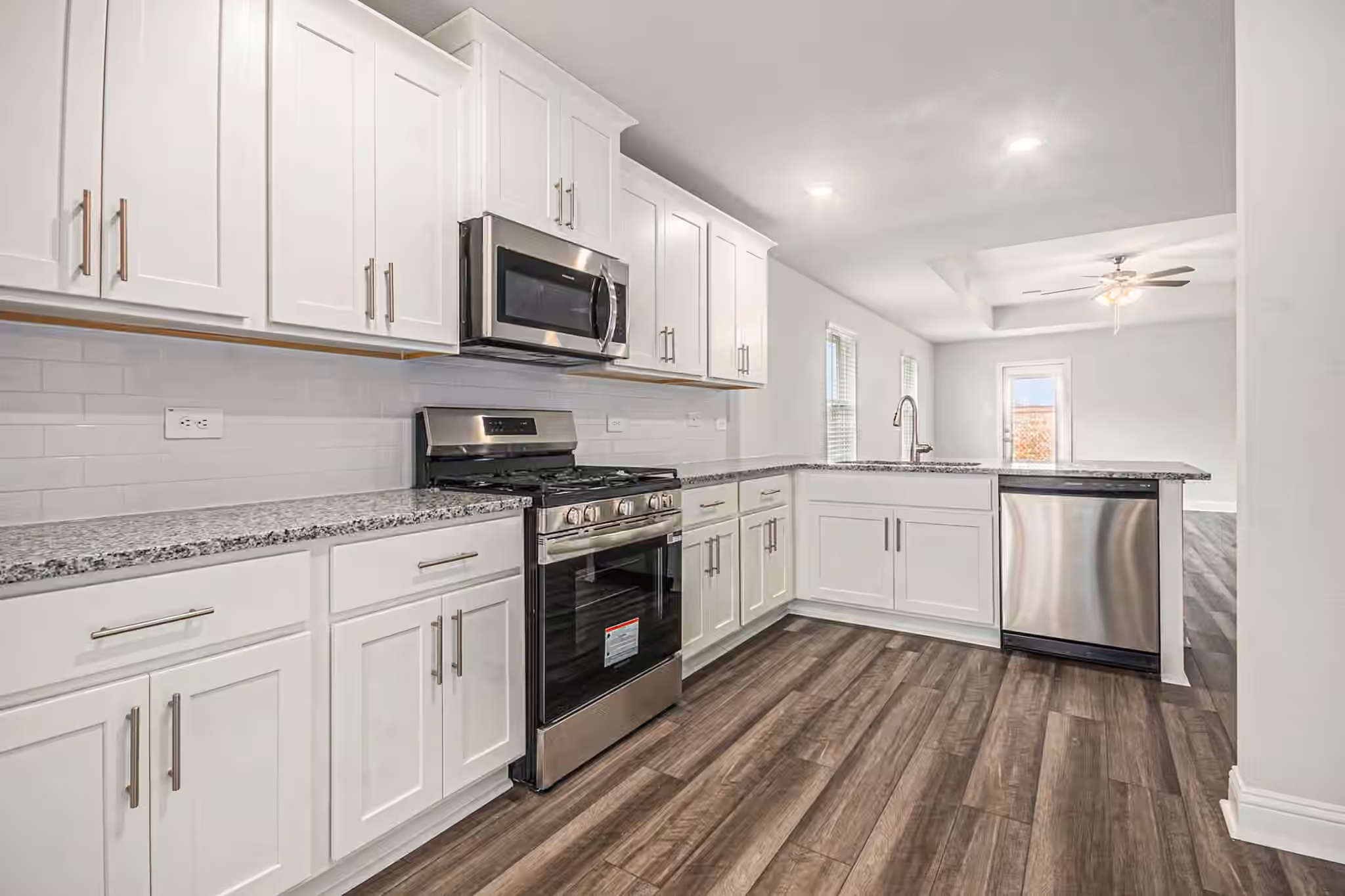 Photo 4 of 13223 Silver Egret Lane, Texas City, TX