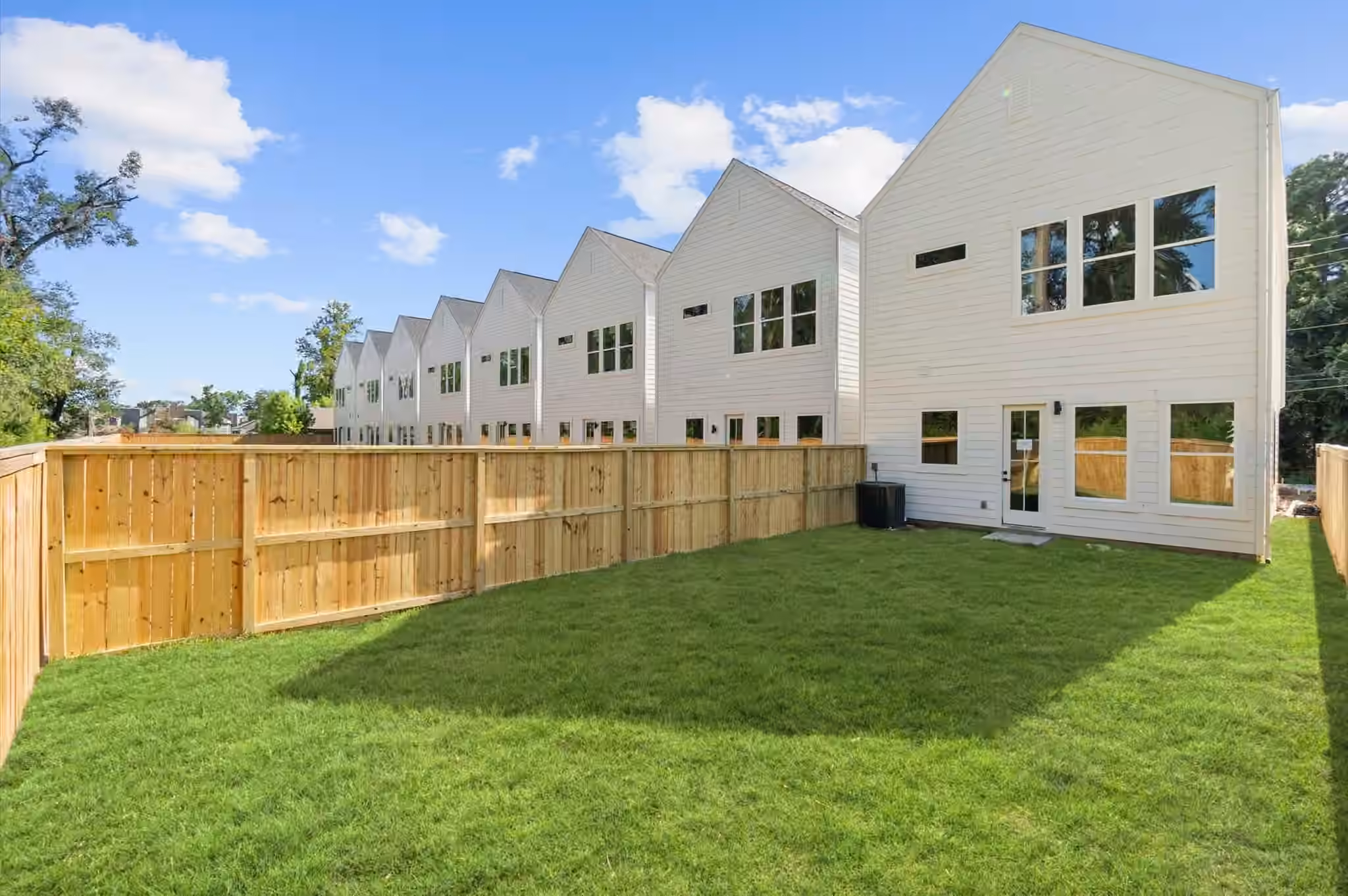 Photo 3 of 6056 Cebra Road, Houston, TX