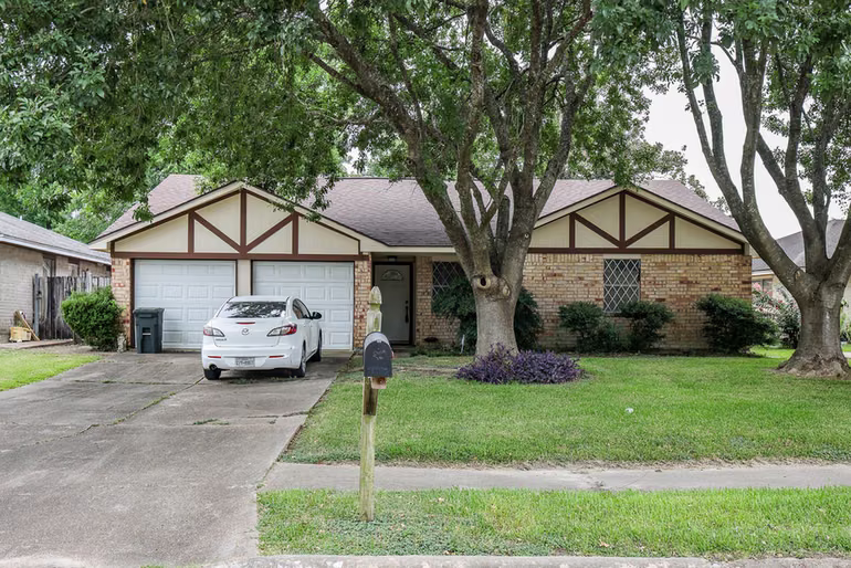 Photo of 1354 Tenderden Drive, Channelview, TX