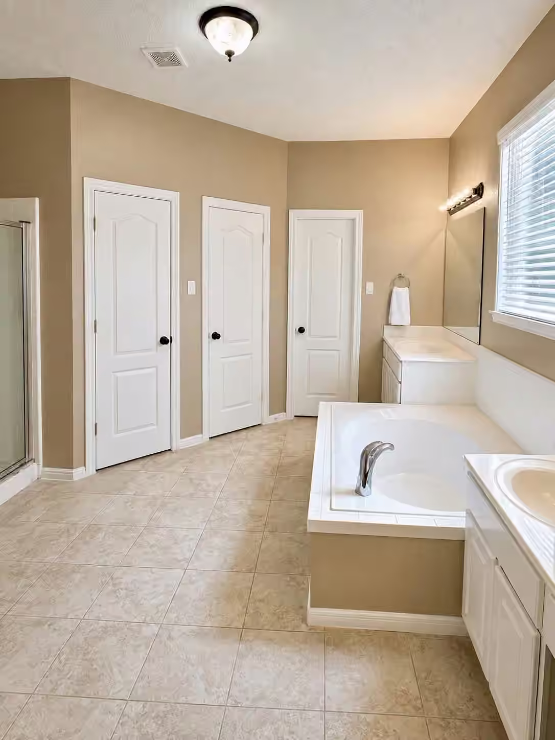 Photo 6 of 105 Kevin Court, La Porte, TX